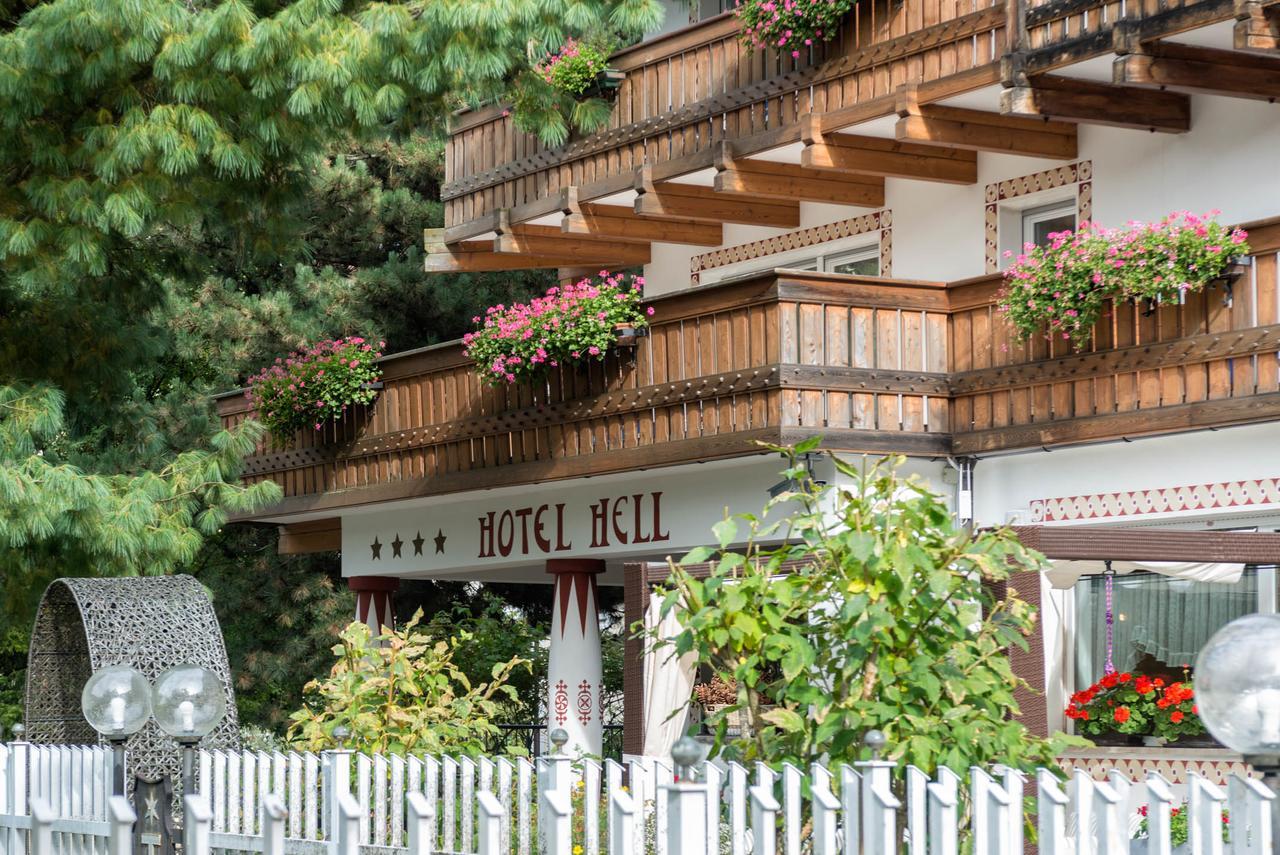 Hotel Hell Ortisei Extérieur photo